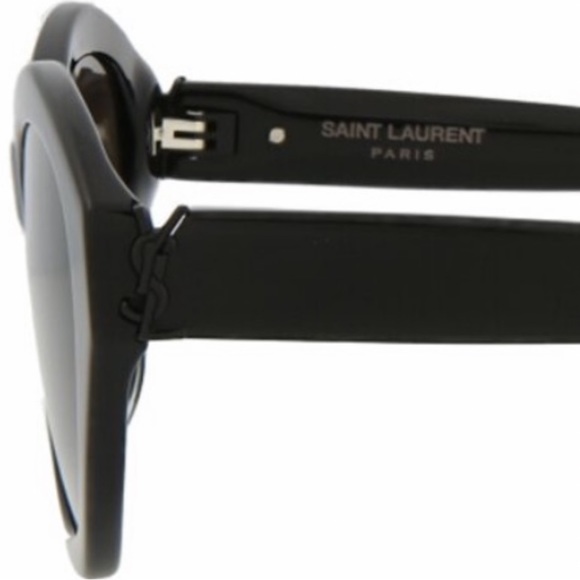 Chic Black Sunglasses - Picture 2 of 11